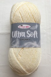 King Cole Ultra Soft Chunky - Vanilla 4626